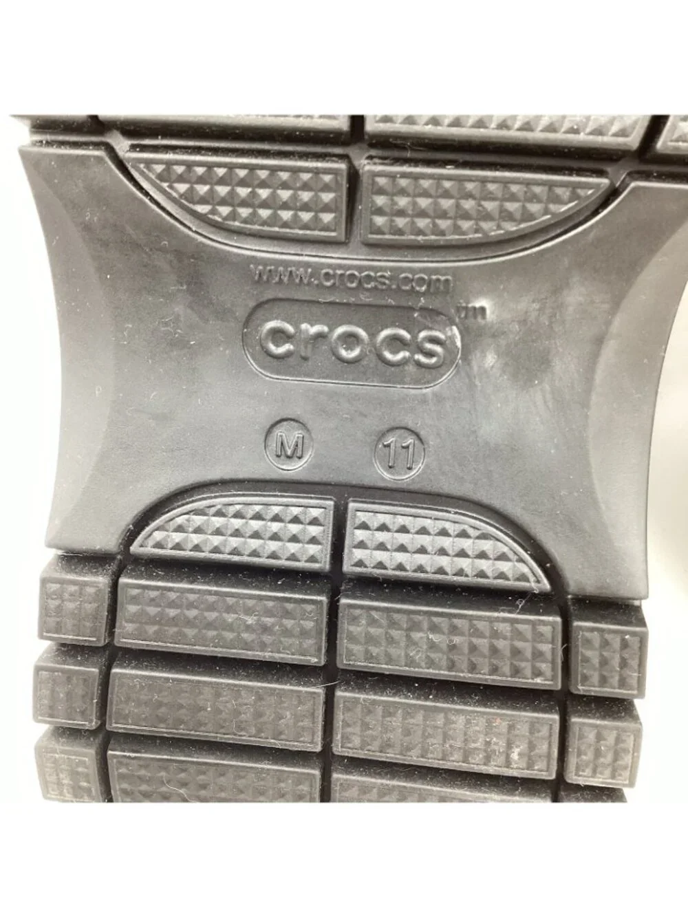 Crocs Classic Mega Crush Clogs Mens 11 Womens 12.5 Black Platform Slip On Shoes